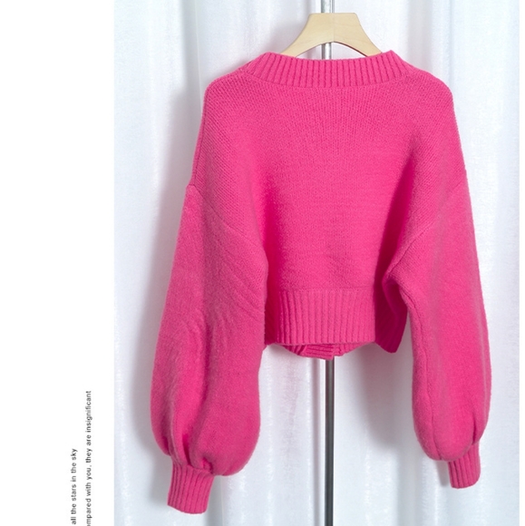 NWT Pink V-neck Cardigan - Picture 2 of 9